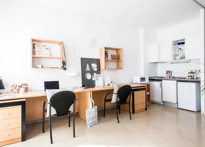 Residencia Universitaria Resa Francesc Giralt I Serra