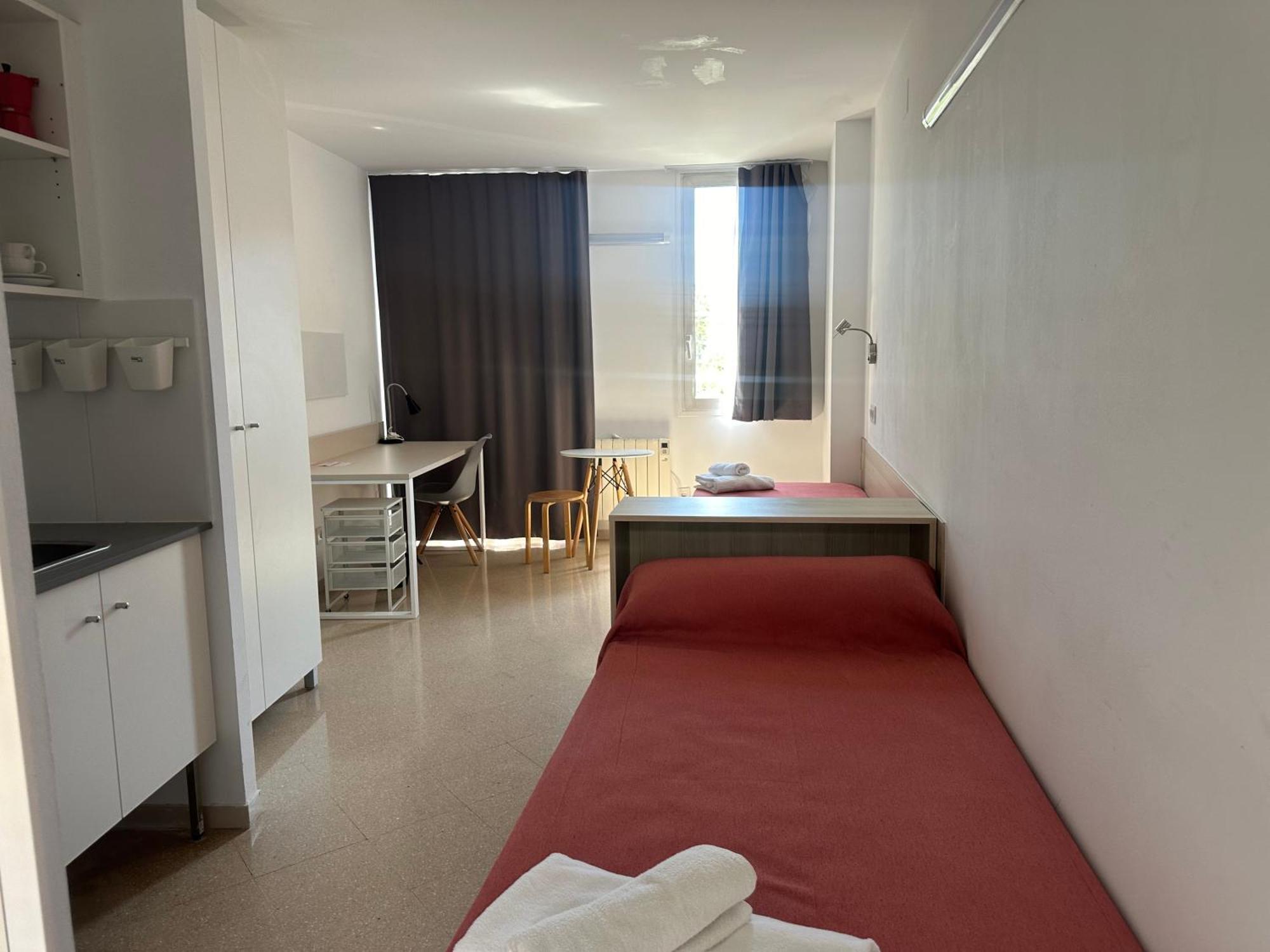 Residencia Universitaria Resa Francesc Giralt I Serra Hostal